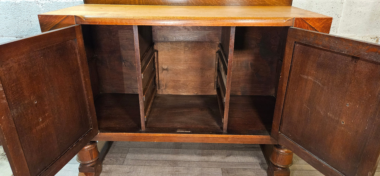 Oak Art Deco Sideboard by Venesta.