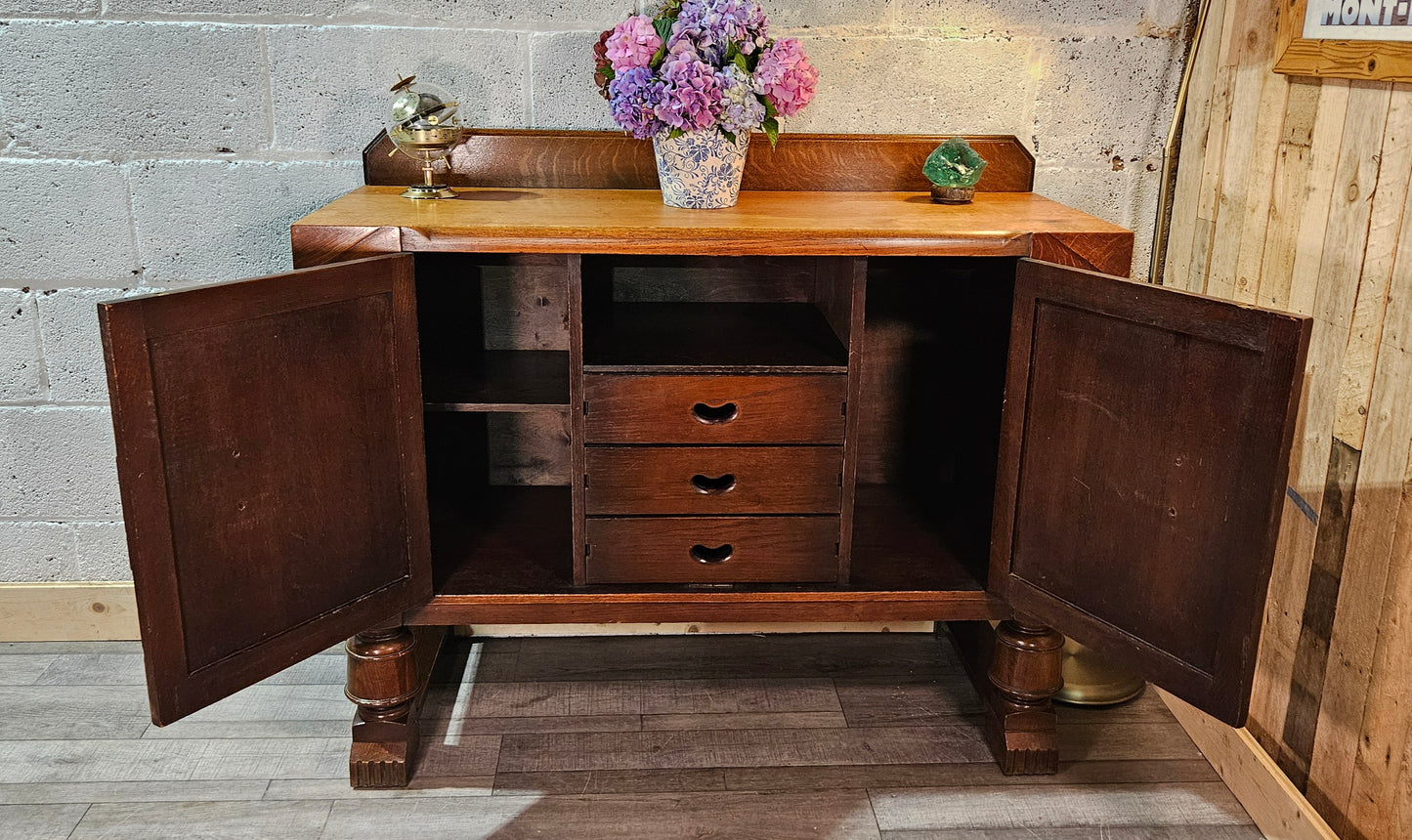 Oak Art Deco Sideboard by Venesta.