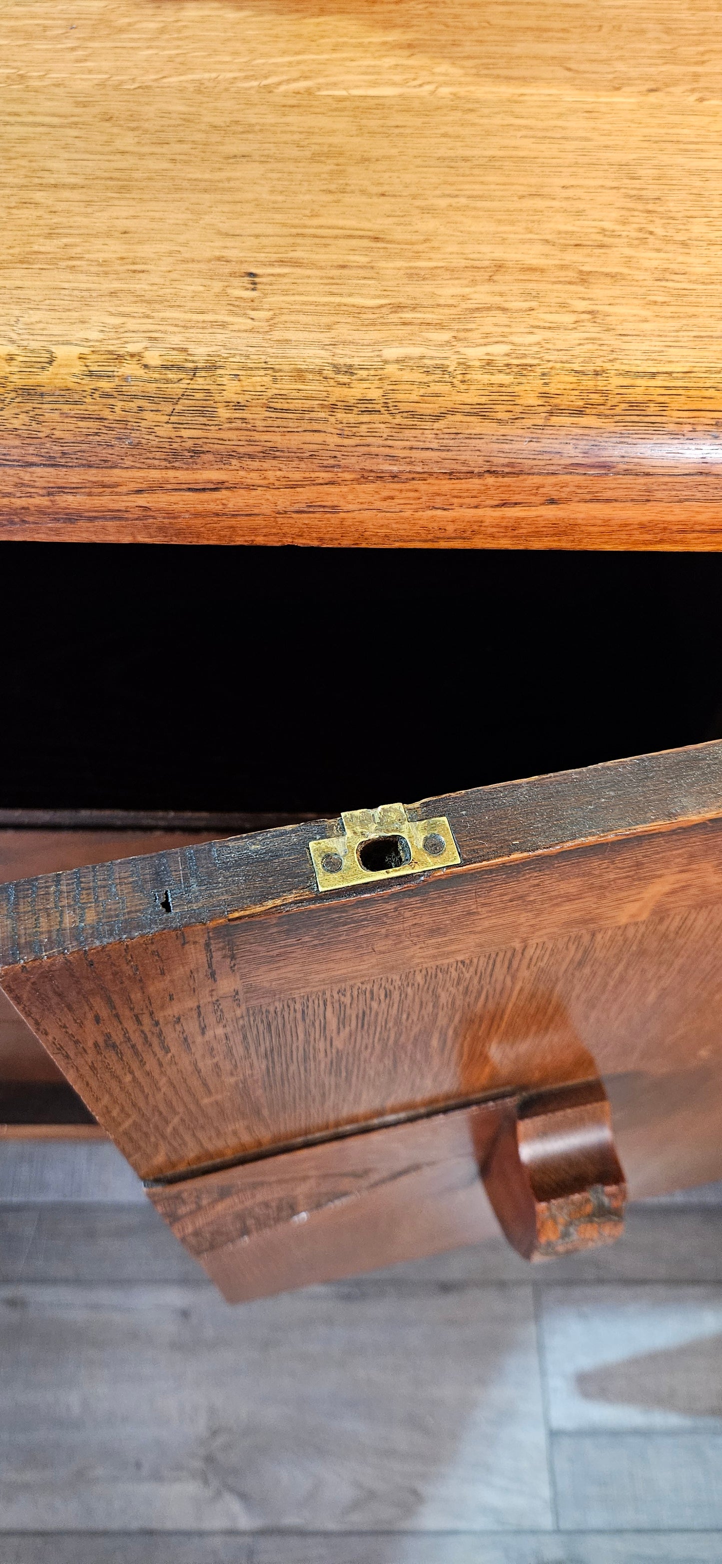 Oak Art Deco Sideboard by Venesta.