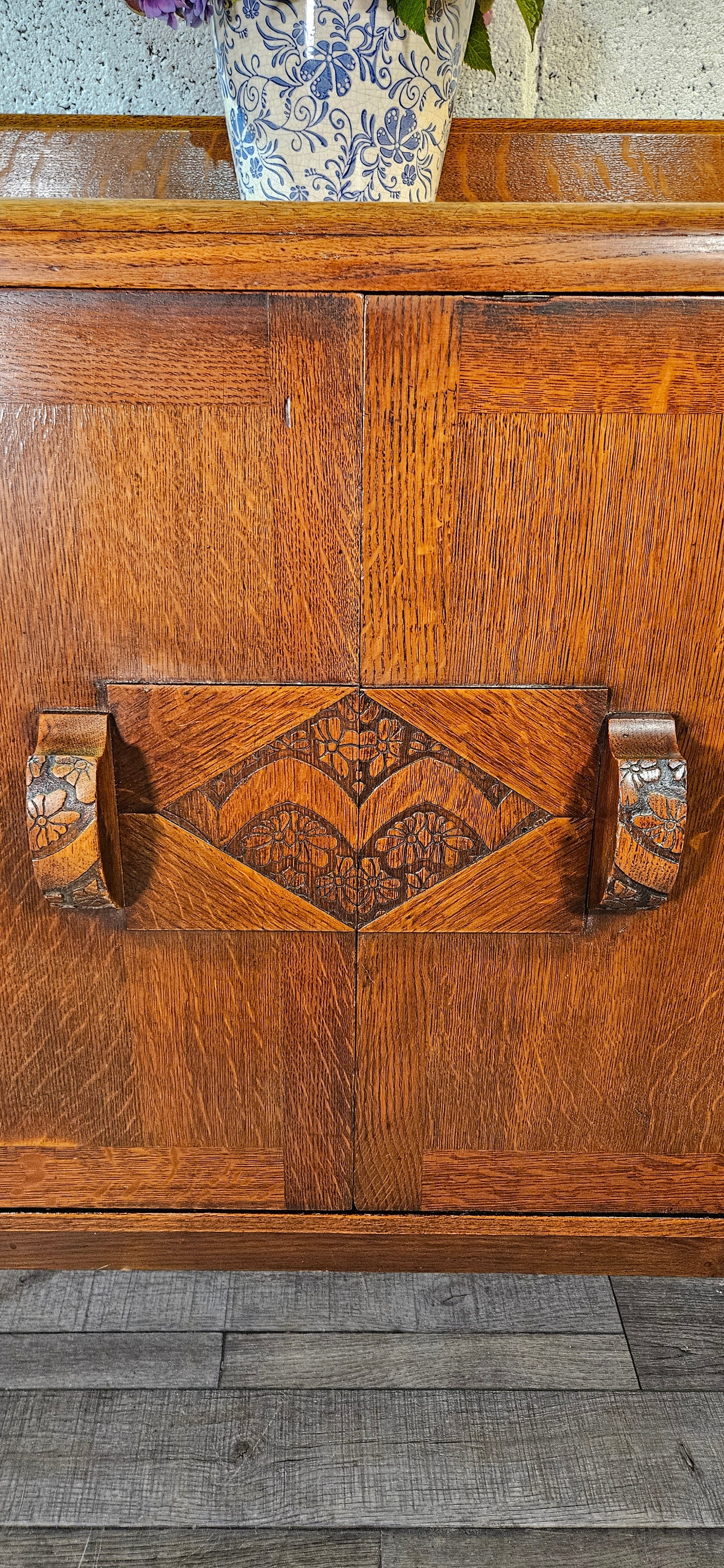 Oak Art Deco Sideboard by Venesta.