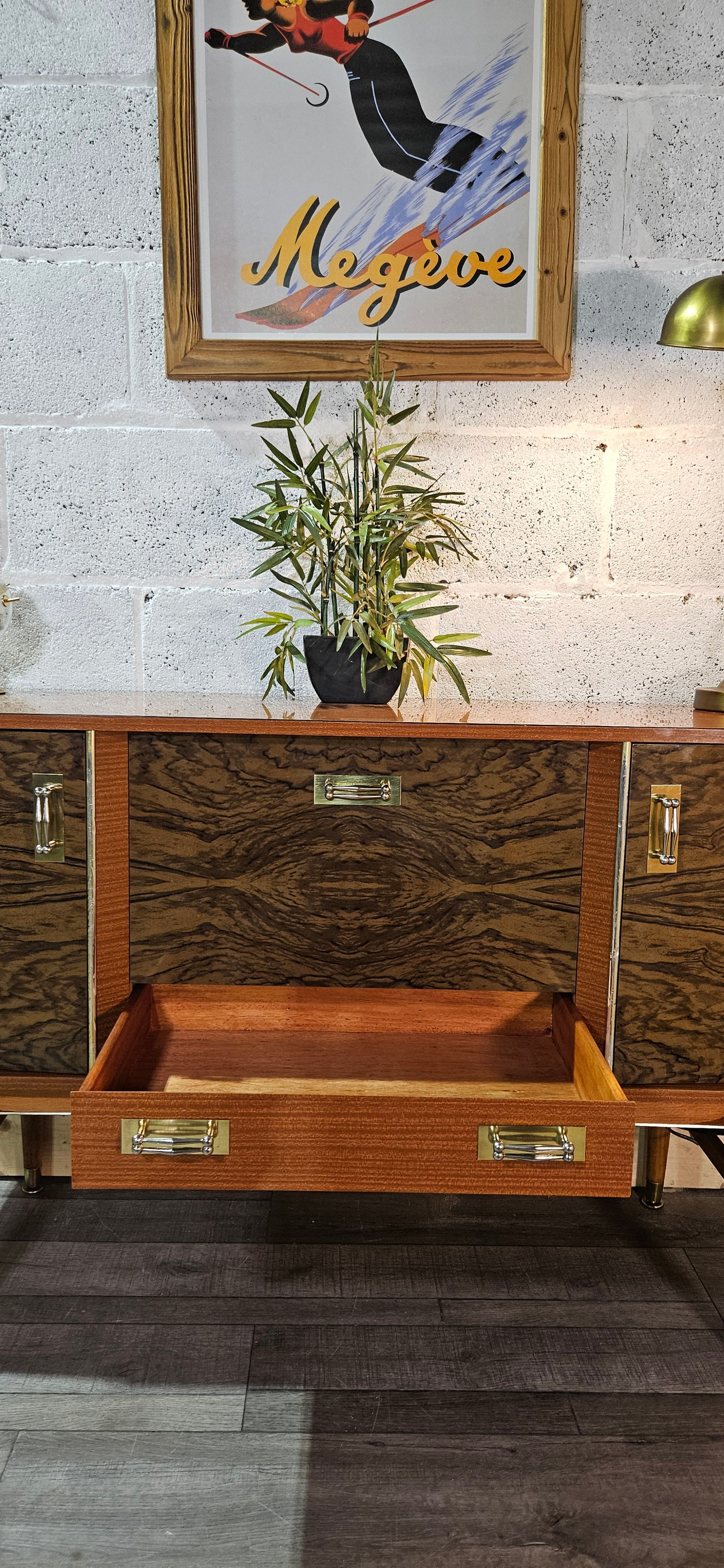 Mid Century Sideboard/Drinks Cabinet.