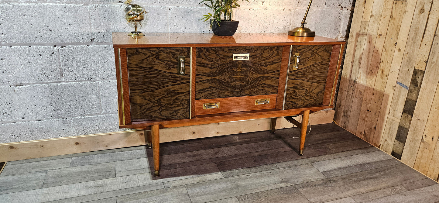 Mid Century Sideboard/Drinks Cabinet.