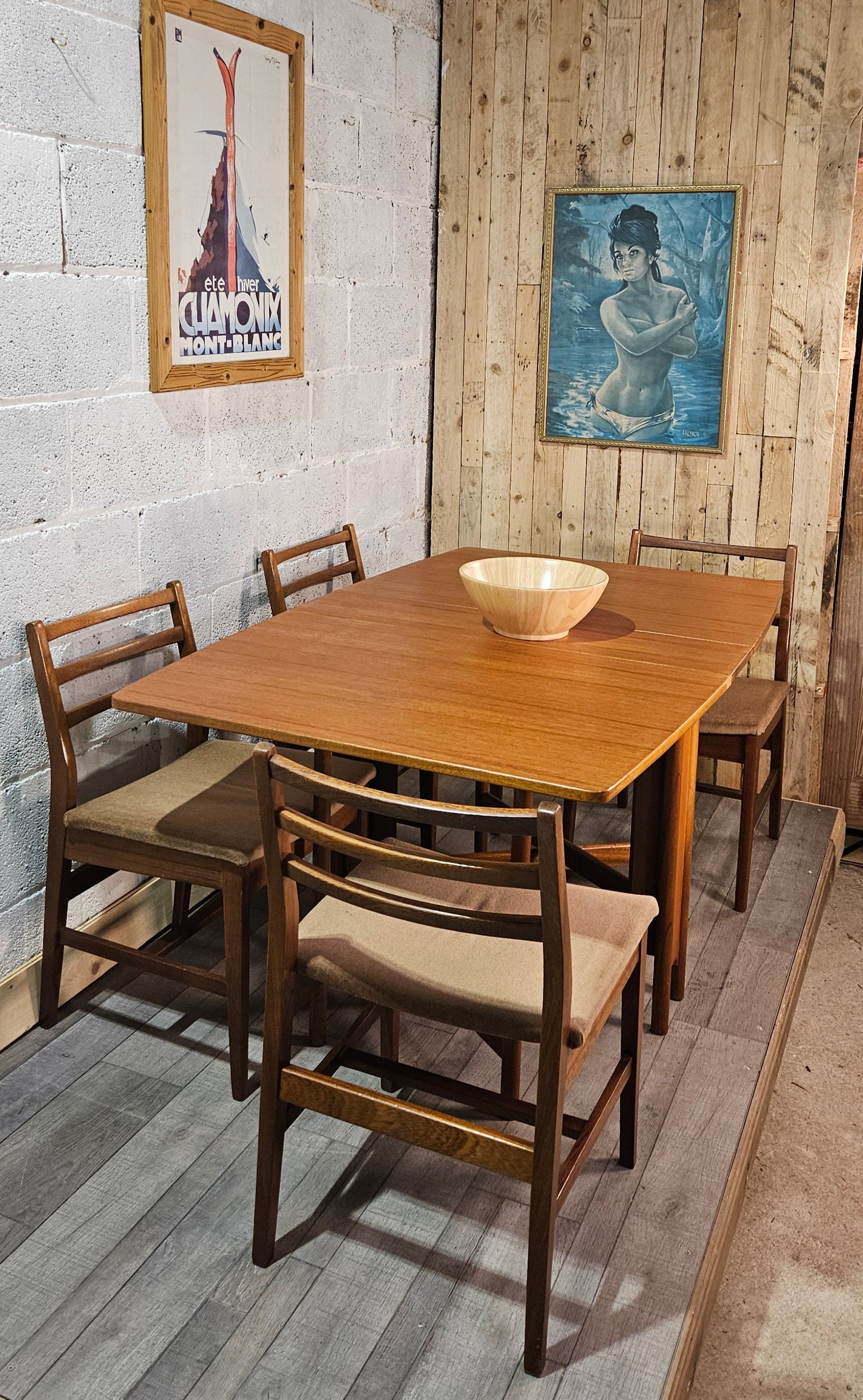 Mid century teak McIntosh drop leaf table and 4 teak chairs.