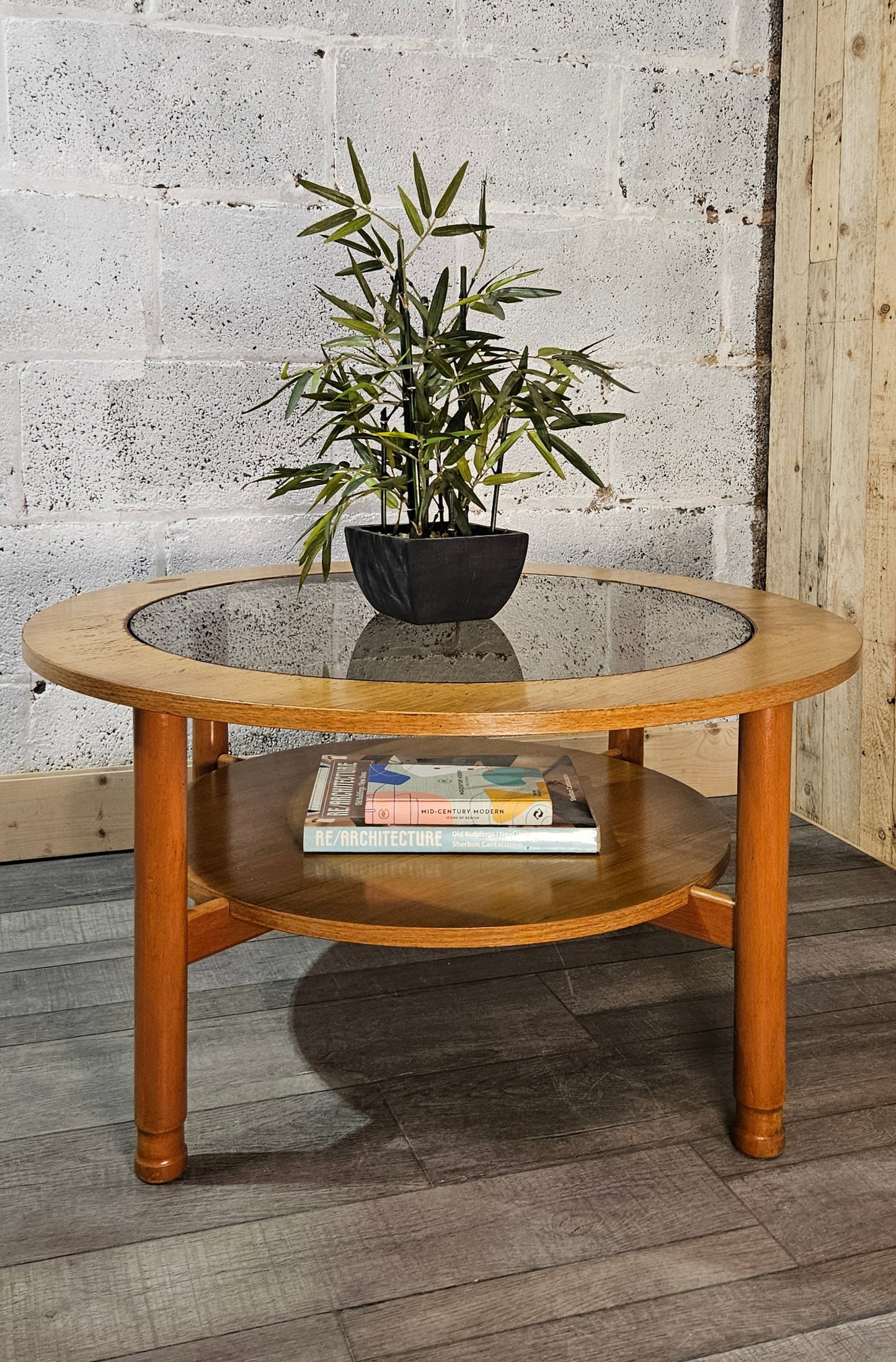 Mid century, Schreiber circular coffee table.