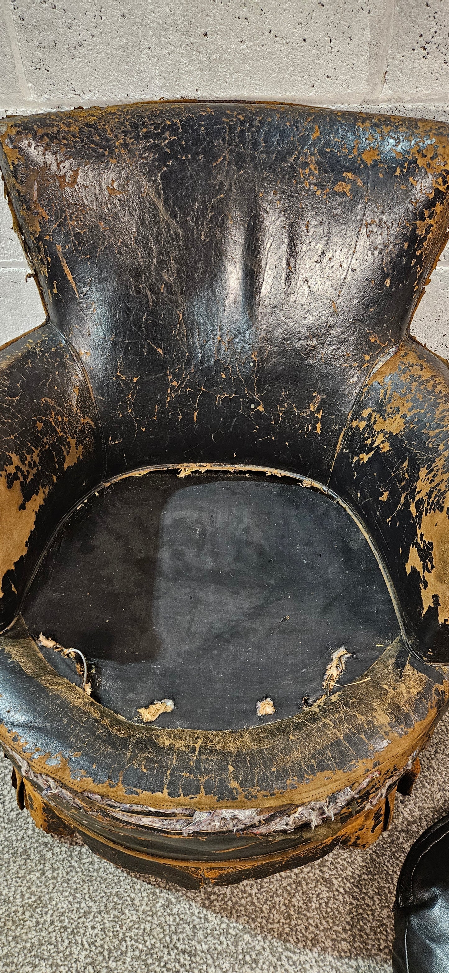 "Thomas Shelby" easy chair.