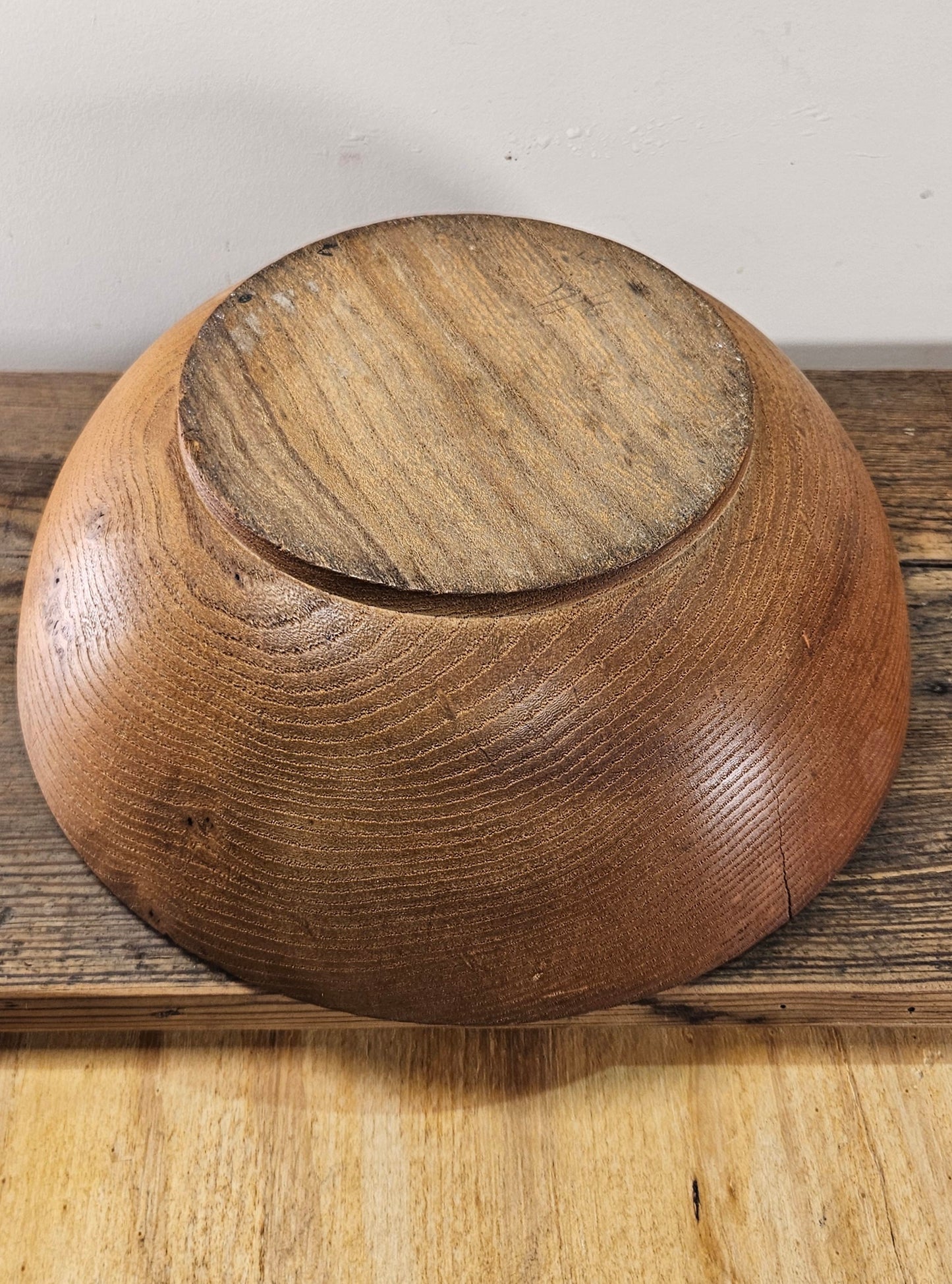 Vintage oak bowl.