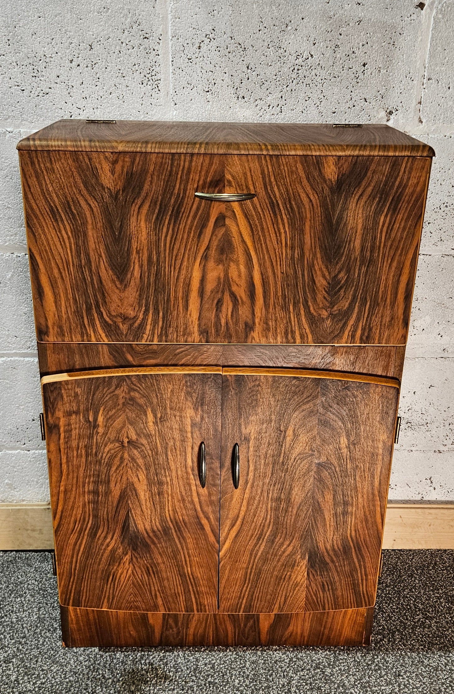 Mid century drinks cabinet.