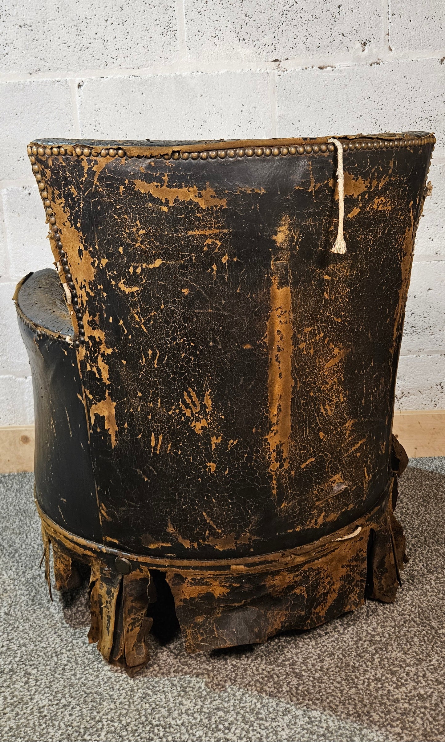 "Thomas Shelby" easy chair.